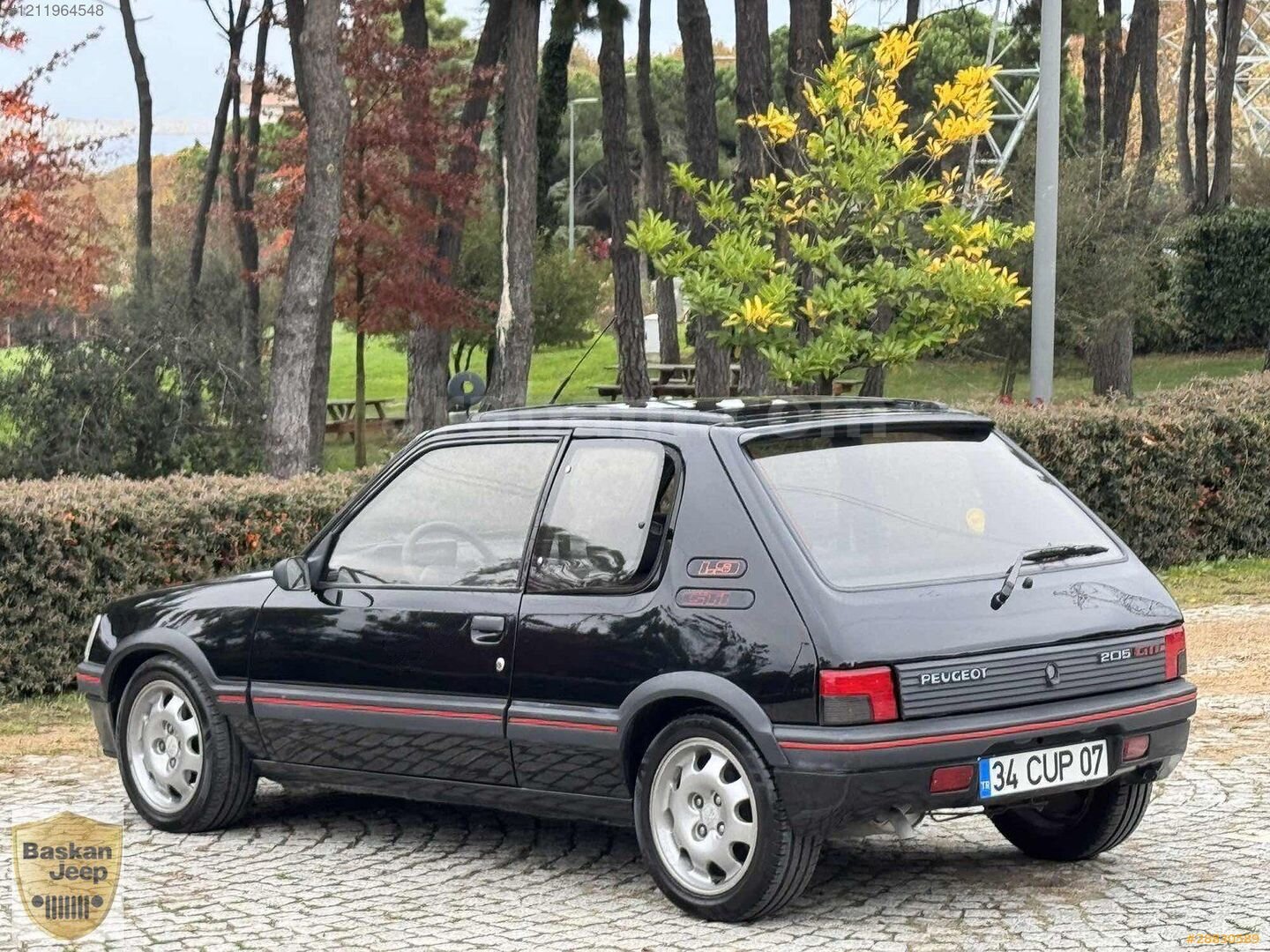 Galeriden Peugeot 205 1.9 GTi 1993 Model İstanbul 131.000 km Siyah 7