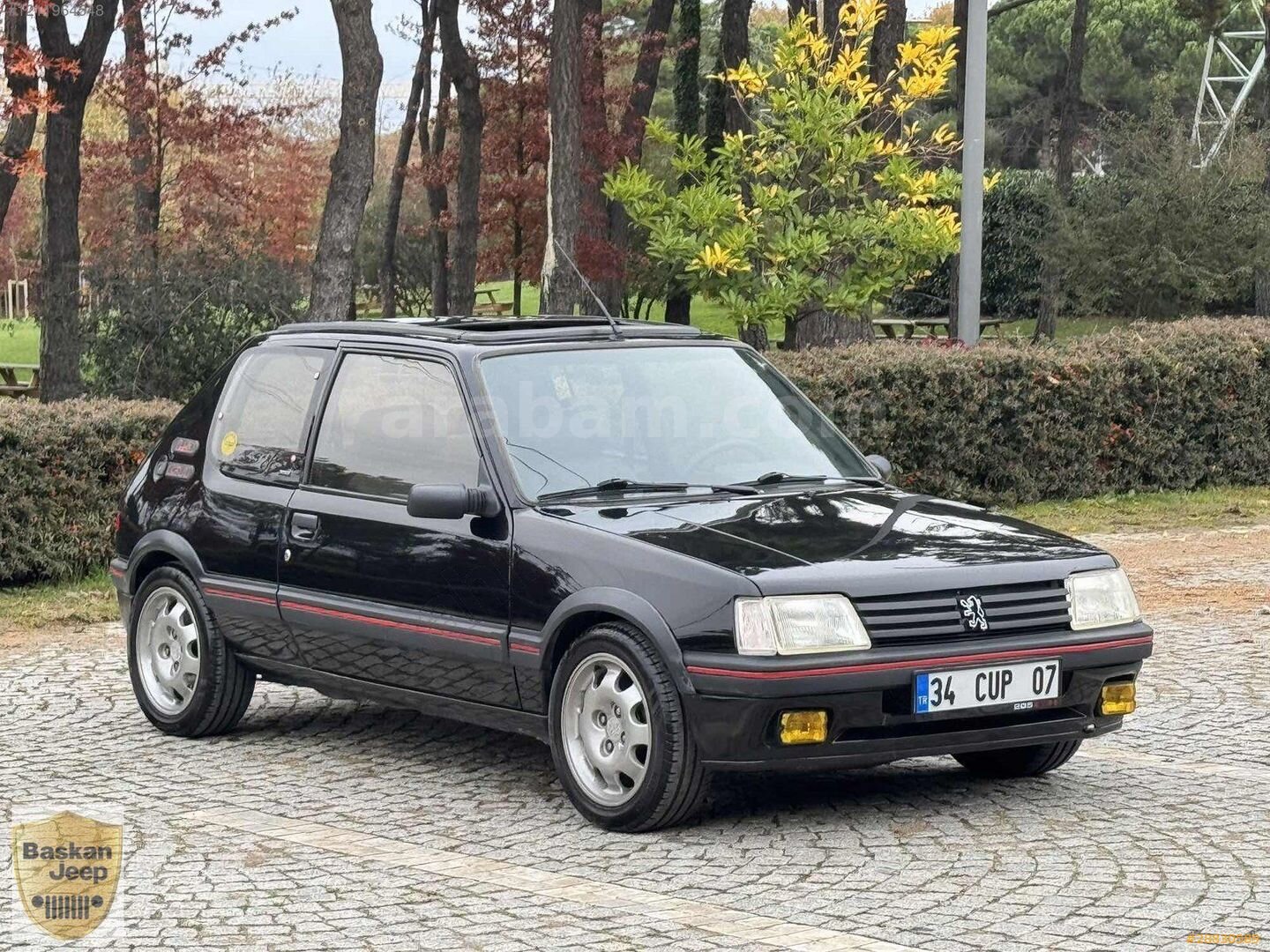 Galeriden Peugeot 205 1.9 GTi 1993 Model İstanbul 131.000 km Siyah 2