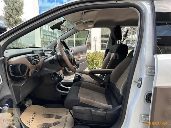 TÜRKOĞLUNDAN 2016 CİTROEN C4 CACTUS 1.6 e-HDİ Shine OTM.