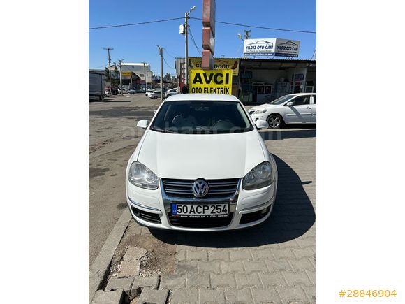 Sahibinden Hatasız Volkswagen Jetta 1.6 TDi Trendline 2011 Model