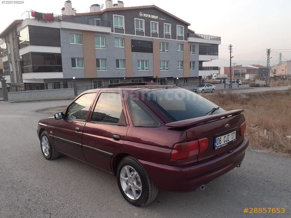 SANRUFLU 1996 CLX 1.6 16 VALF MUAYNE YENİDİR.