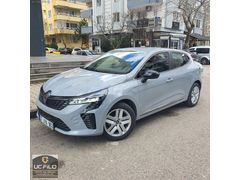 UÇ FİLO YÖNETİM'DEN KURUMSAL FİRMALARA OTOMATİK VİTES CLİO
