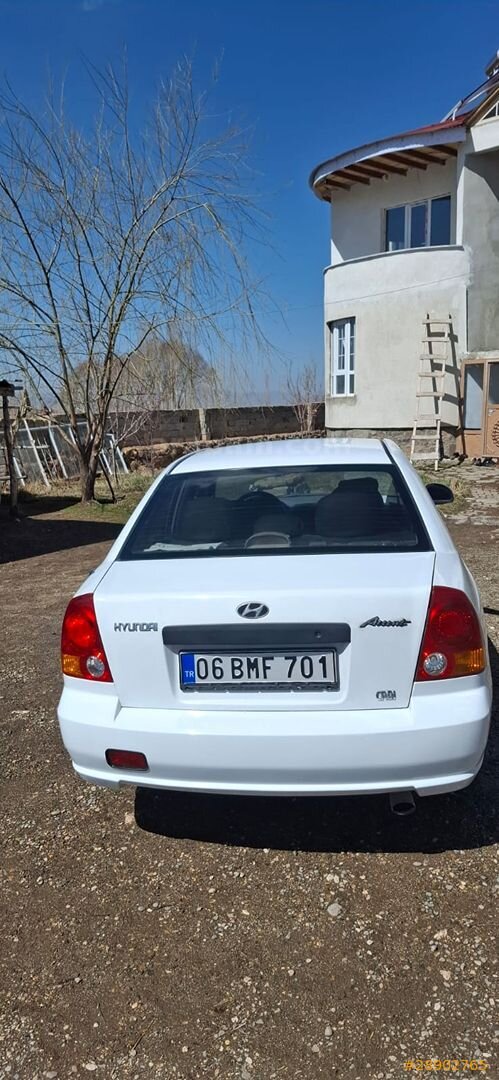 Sahibinden Hyundai Accent 1.5 CRDi Admire 2004 Model 2
