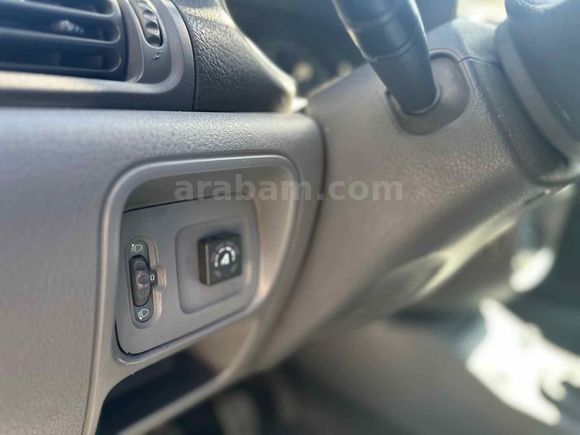 ACİL Sahibinden Renault Clio 1.6 RTE 1999 Model 