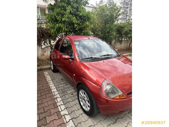 Memurdan Ford Ka 1.3 City 2000 Model 