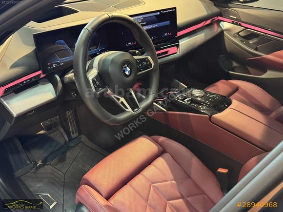 WORKS'dan HATASIZ 2024 5.20i İÇİ KIRMIZI M SPORT