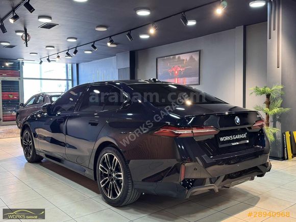 WORKS'dan HATASIZ 2024 5.20i İÇİ KIRMIZI M SPORT