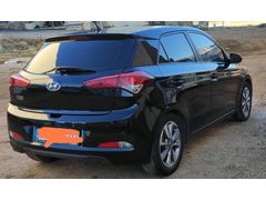 Sahibinden Hyundai i20 1.2 MPI Style 2014 Model