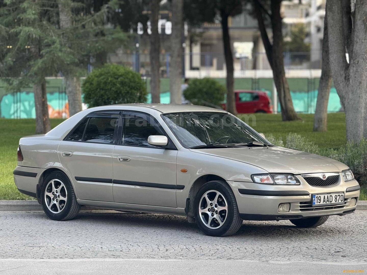Galeriden Mazda 626 2.0 GT 2001 Model Denizli 380.000 km Şampanya 4