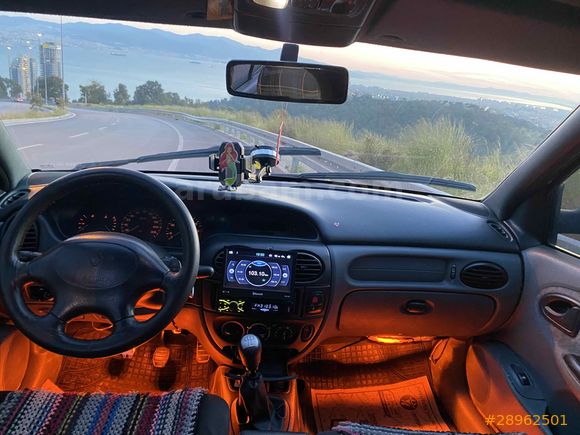 Sahibinden Renault Megane 2.0 RXT 1999 Model 