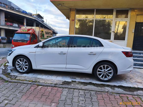 2.Sahibinden Renault Megane 4 1.5 dCi Icon 2017 Model