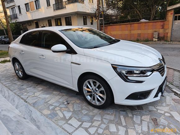 2.Sahibinden Renault Megane 4 1.5 dCi Icon 2017 Model