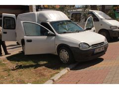Sahibinden Opel Combo 1.7 D 2001 Model 