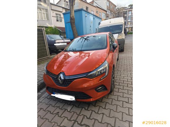 Sahibinden Renault Clio 1.0 TCe Touch 2023 Model