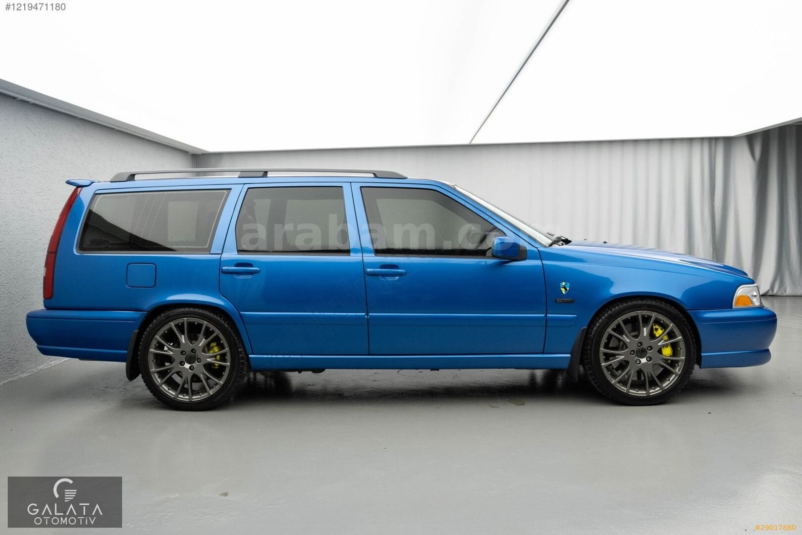 Galeriden Volvo V70 2.3 T5 1999 Model İstanbul 190.000 km Mavi 4