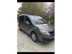 Sahibinden Peugeot Partner 1.6 HDI Zenith 2017 Model 