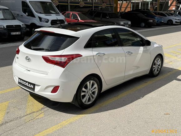 2013 / İ30 / 1.6 CRDİ / SERVİS BAKIMLI / MASRAFSIZ