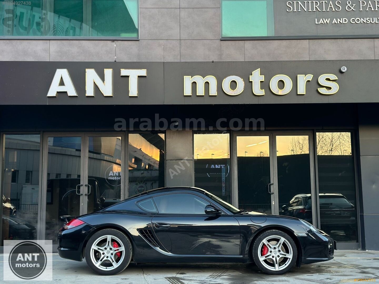 Galeriden Porsche Cayman S 2011 Model İstanbul 107.000 km Siyah 6