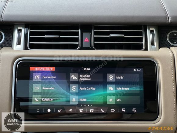 BORUSAN BRITISH RACING GREEN RANGE ROVER 2.0PHEV AUTOBIOGRAPHY