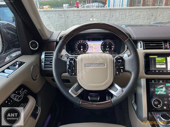 BORUSAN BRITISH RACING GREEN RANGE ROVER 2.0PHEV AUTOBIOGRAPHY