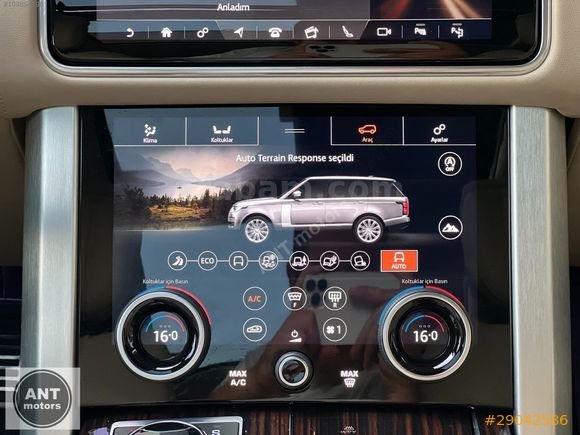 BORUSAN BRITISH RACING GREEN RANGE ROVER 2.0PHEV AUTOBIOGRAPHY