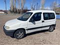 Galeriden Peugeot Partner 1.9 D 2003 Model Kars