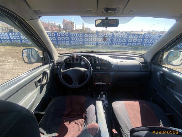 Galeriden Peugeot Partner 1.9 D 2003 Model Kars