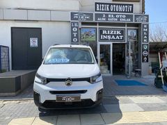  Rızık Otomotiv 
Citroen Berlingo 1.5 BlueHDI 2025 Model Ankara