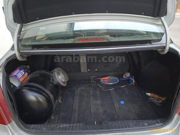 Sahibinden Chevrolet Lacetti 1.6 CDX 2005 Model Gaziantep 230.000 km Gri (Gümüş)