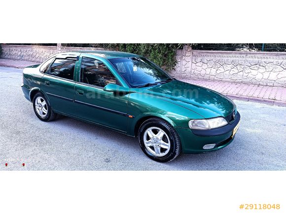 Galeriden Opel Vectra 2.0 CD 1996 Model Konya