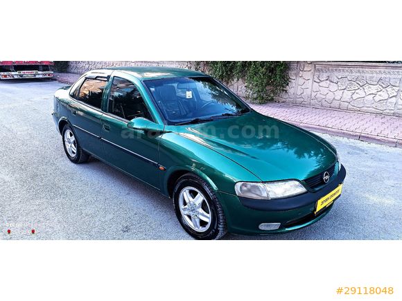 Galeriden Opel Vectra 2.0 CD 1996 Model Konya