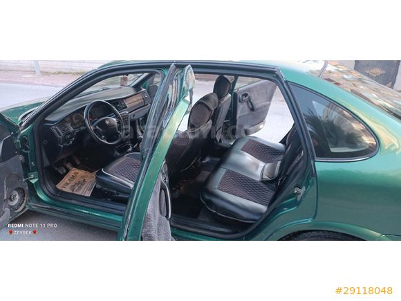 Galeriden Opel Vectra 2.0 CD 1996 Model Konya