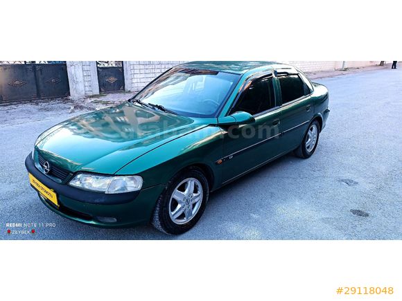 Galeriden Opel Vectra 2.0 CD 1996 Model Konya