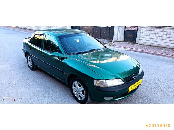 Galeriden Opel Vectra 2.0 CD 1996 Model Konya
