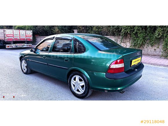 Galeriden Opel Vectra 2.0 CD 1996 Model Konya