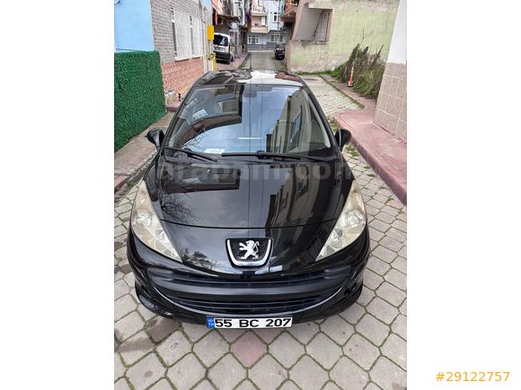DEĞİŞENSİZ - PEUGEOT 207 1.6 HDİ - FULL PAKET 216.000 KM