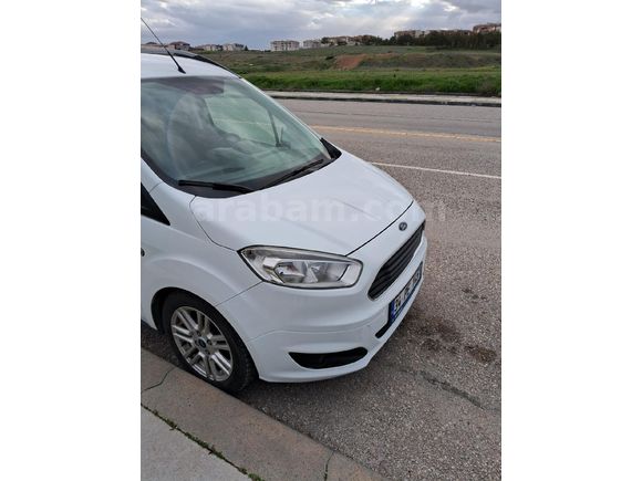 Ford courier titanyum Otomobil Ruhsatlı
