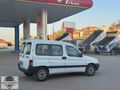 2000 MODEL OTOMOBIL RUHSATLI 2YIL DA BIR MUAYNELI PEJO PARTNER