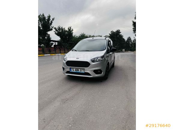 Sahibinden Ford Tourneo Courier 1.5 TDCi Titanium Plus 2022 Model  