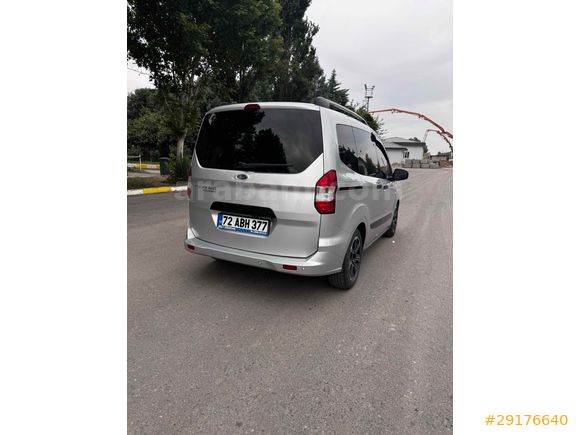 Sahibinden Ford Tourneo Courier 1.5 TDCi Titanium Plus 2022 Model  