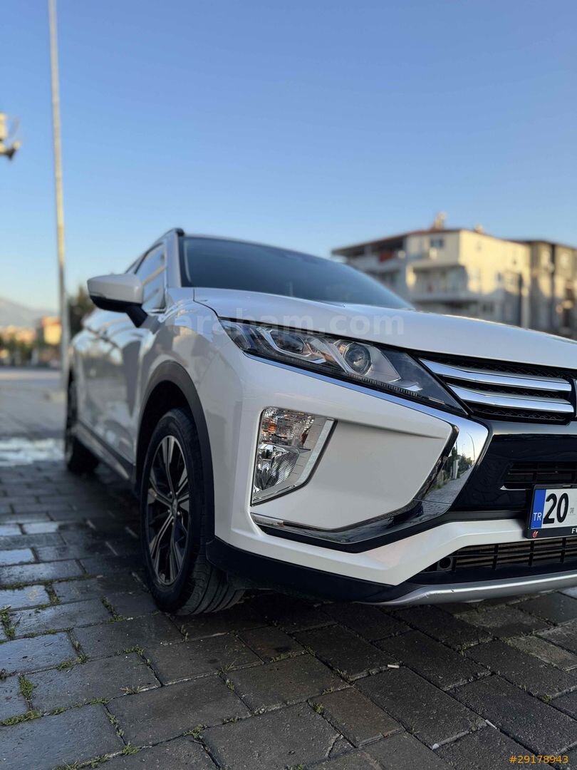 Sahibinden Mitsubishi Eclipse Cross 1.5 MIVEC Intense 2018 Model Denizli 1