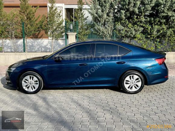 2021 Octavia 1.0 e-Tec-Sıfır Batarya-Servis Bakımlı-Değişensiz
