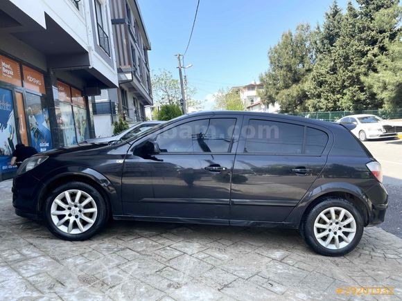 KAZASIZ MASRAFSIZ BAKIMLI ASTRA H 2005