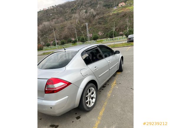 Sahibinden Renault Megane 1.5 dCi Authentique 2009 Model