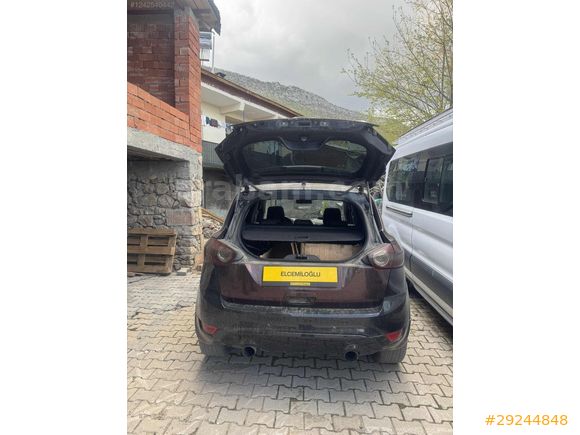 ACİL SATILIK 2010 MODEL FORD KUGA 190 BİN KM PIRIL PIRIL 4x4