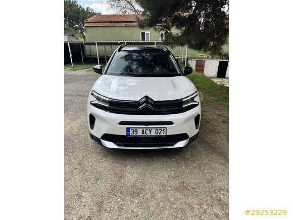 Sahibinden Citroen C5 Aircross 1.5 BlueHDI Shine Bold 2023 Model.Aralık Sonu.2024 Trafiğe Çıkış.ARAÇ EN FULL MODELİDİR.
