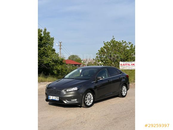 Sahibinden Ford Focus 1.6 TDCi Titanium 2017 Model