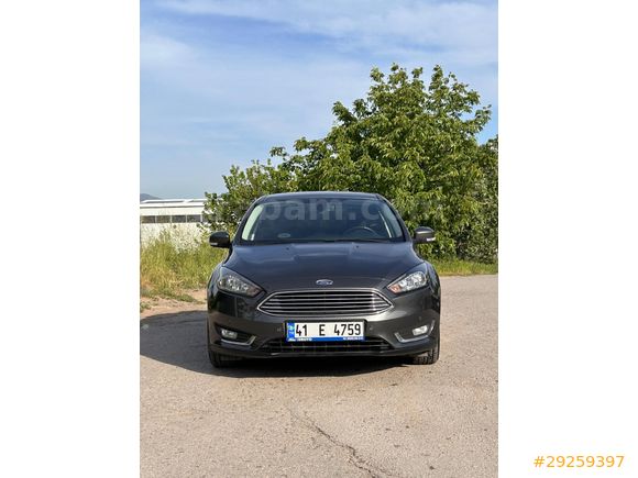 Sahibinden Ford Focus 1.6 TDCi Titanium 2017 Model