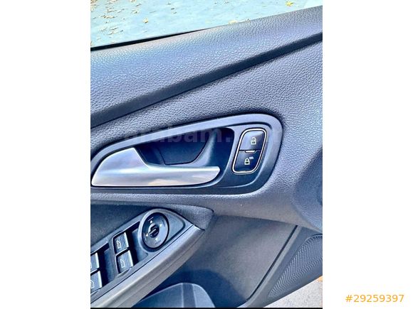 Sahibinden Ford Focus 1.6 TDCi Titanium 2017 Model