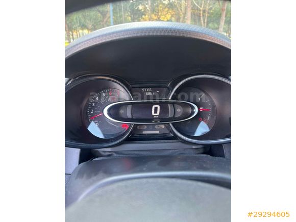 Sahibinden Renault Clio 0.9 TCe Joy 2019 Model 